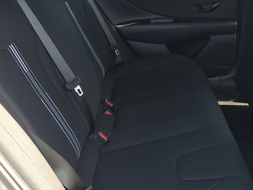 Thumbnail: 2026 Hyundai Elantra - 26