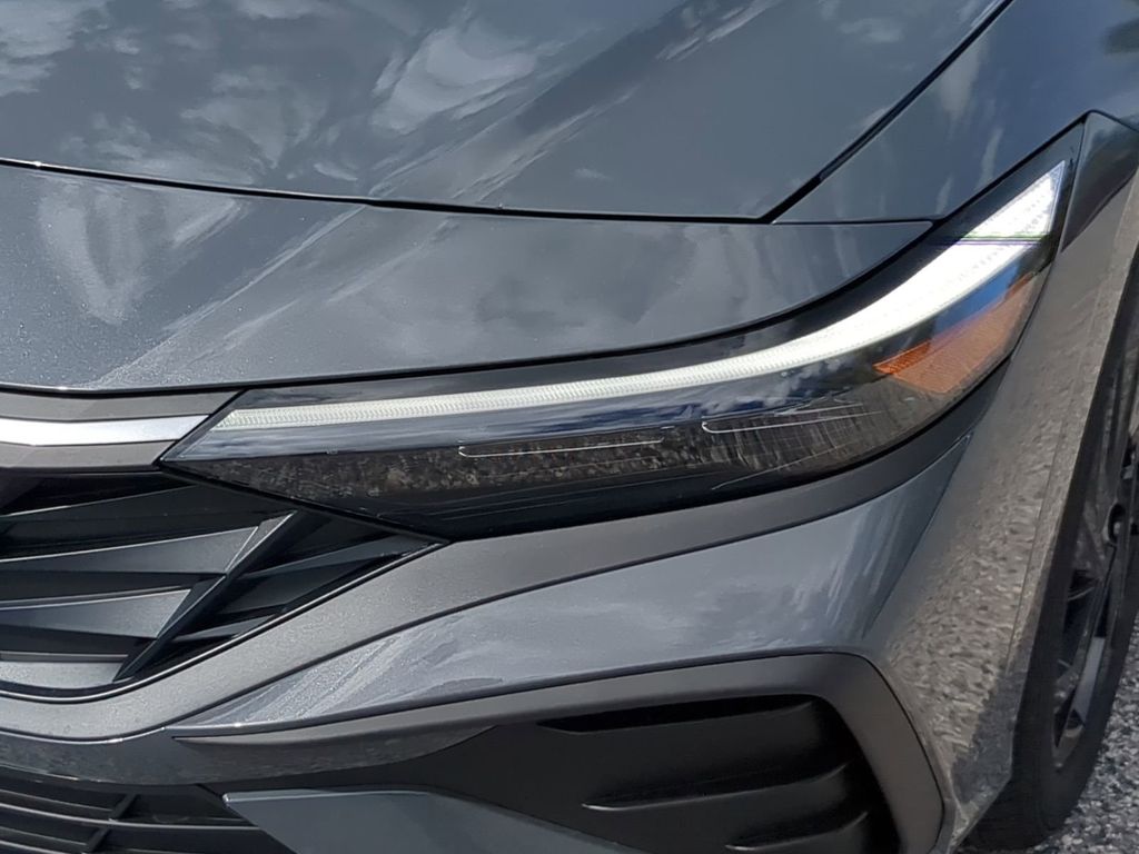 Thumbnail: 2026 Hyundai Elantra - 21