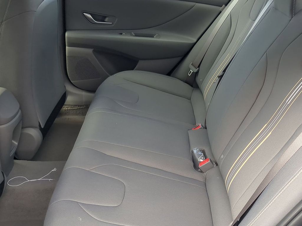 Thumbnail: 2026 Hyundai Elantra - 25