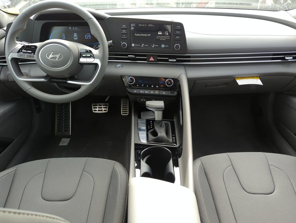 Thumbnail: 2026 Hyundai Elantra - 9