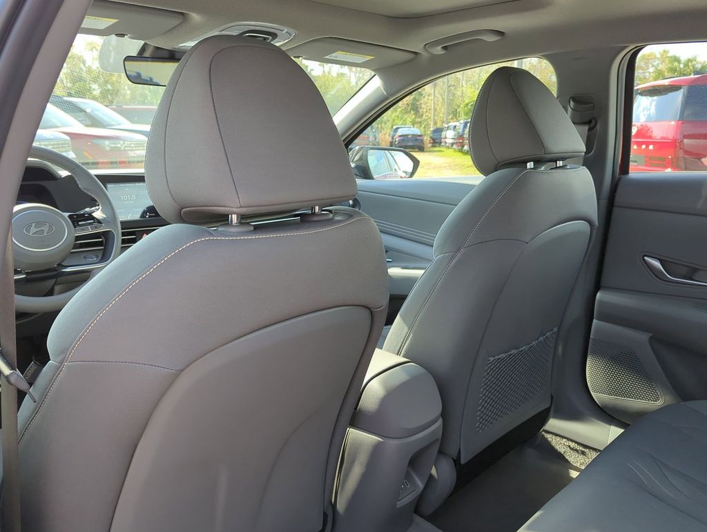 Thumbnail: 2026 Hyundai Elantra - 11