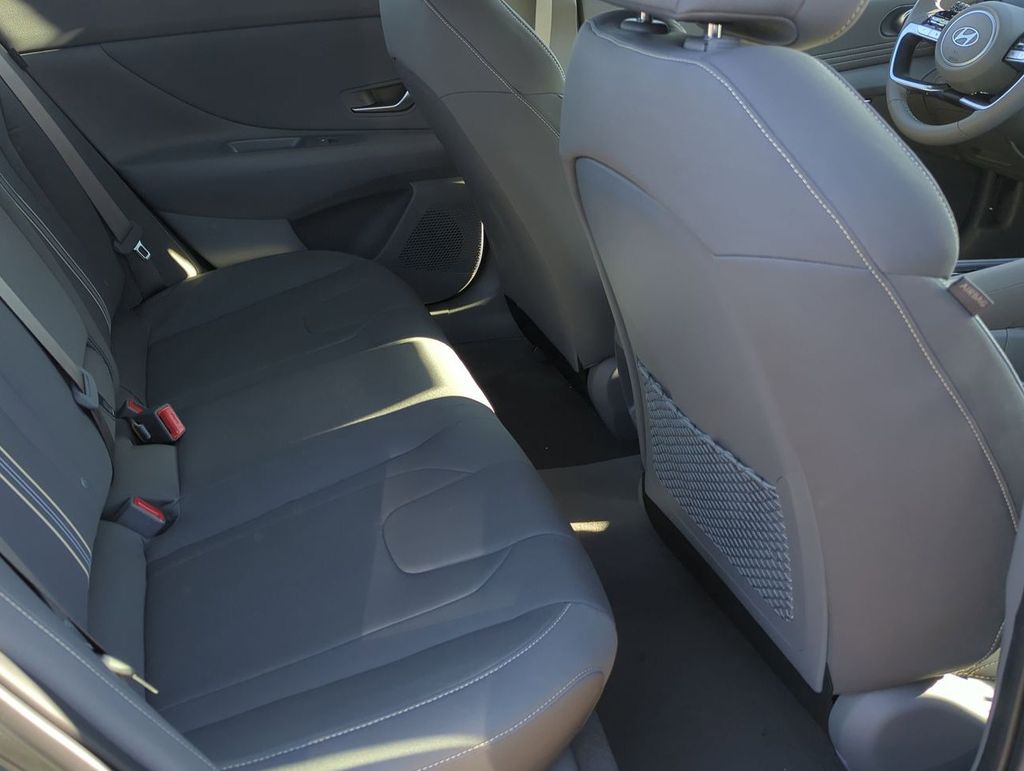 Thumbnail: 2026 Hyundai Elantra - 25