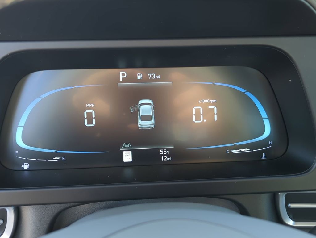 Thumbnail: 2026 Hyundai Elantra - 15