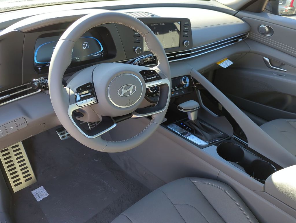 Thumbnail: 2026 Hyundai Elantra - 2