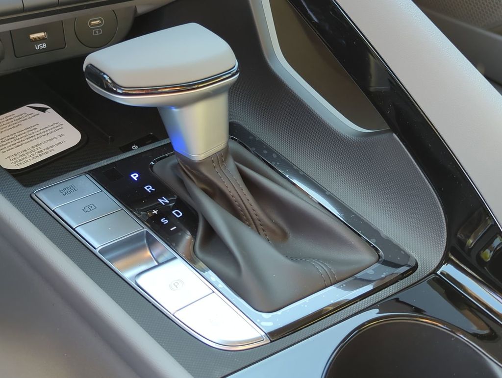 Thumbnail: 2026 Hyundai Elantra - 33