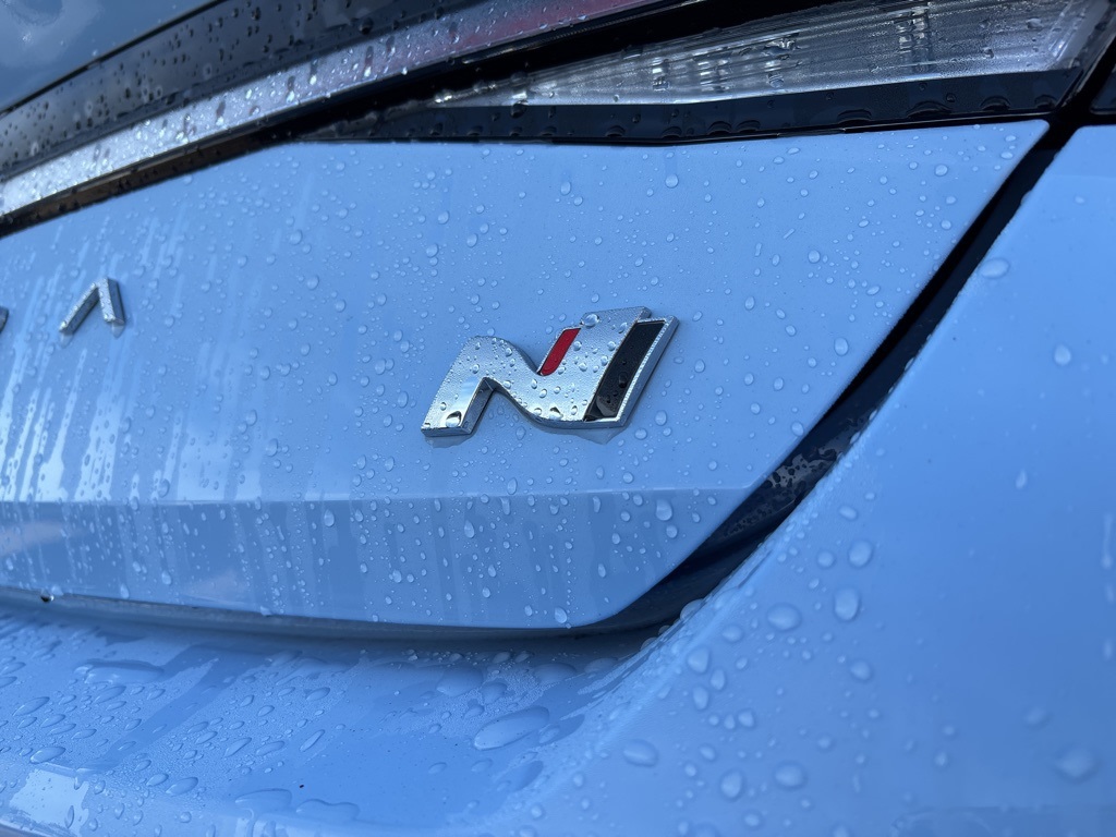 Thumbnail: 2023 Hyundai Elantra - 4