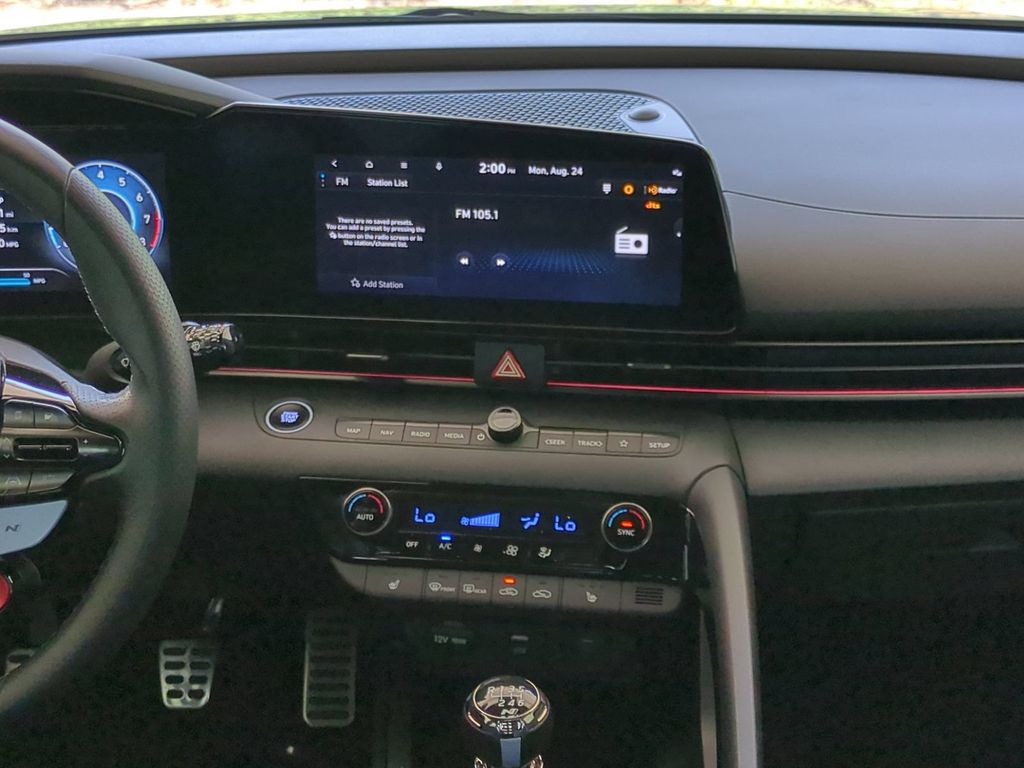 Thumbnail: 2025 Hyundai Elantra - 13