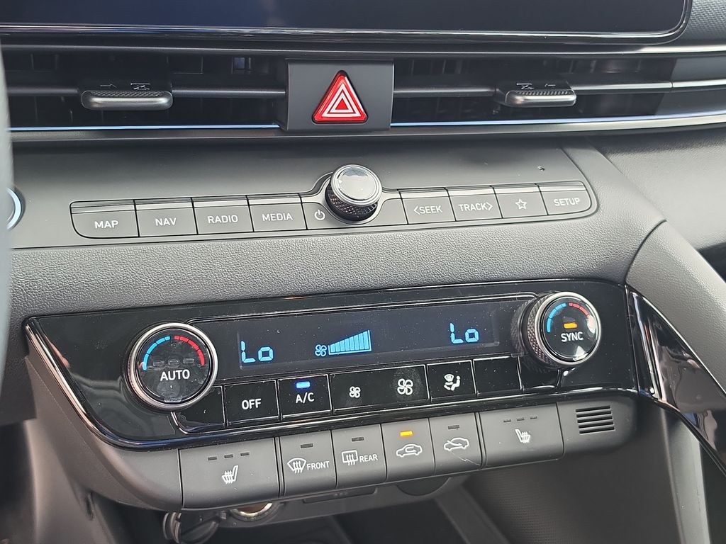 Thumbnail: 2026 Hyundai Elantra - 31