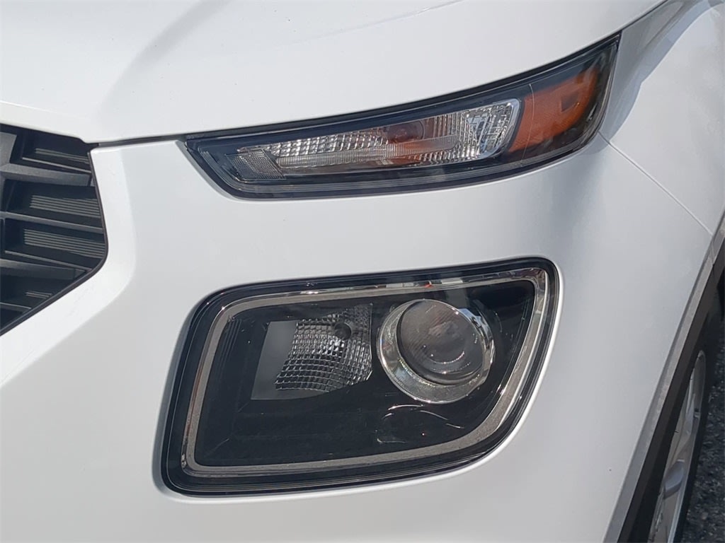 Thumbnail: 2026 Hyundai Venue - 23