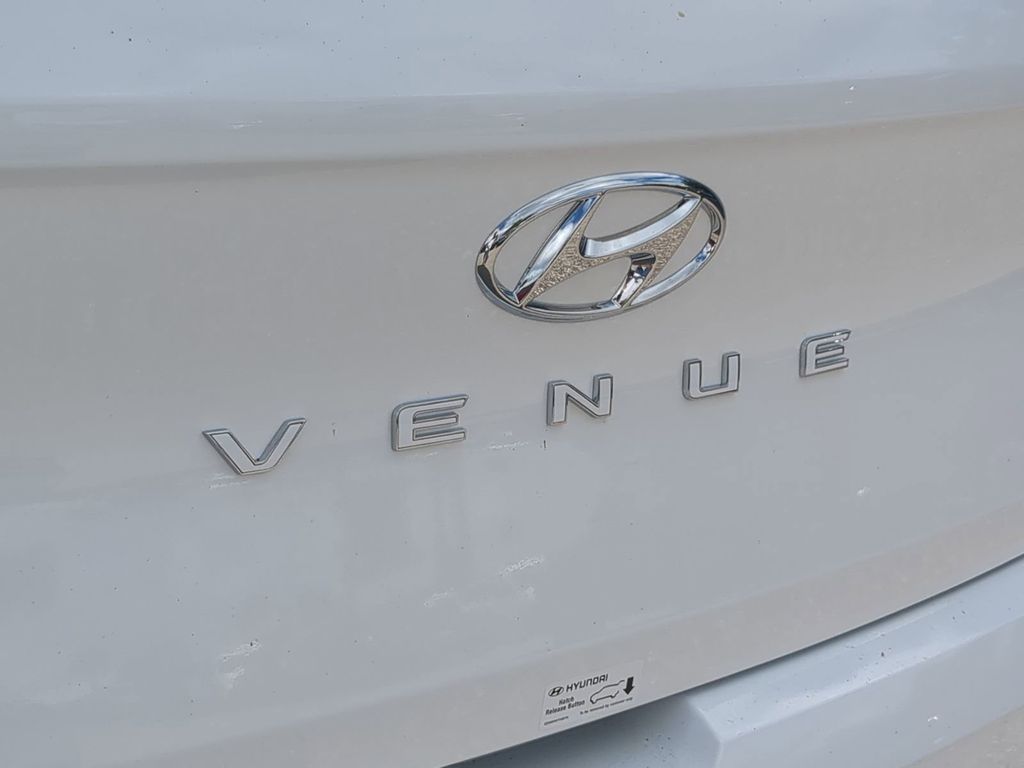 Thumbnail: 2026 Hyundai Venue - 7