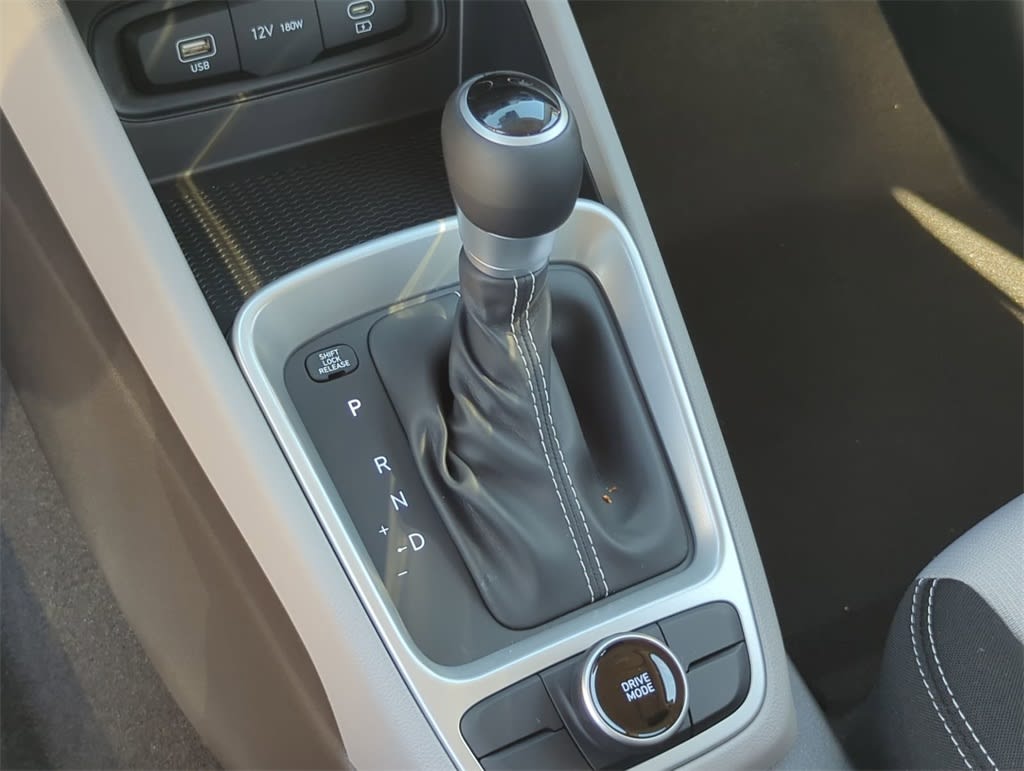 Thumbnail: 2025 Hyundai Venue - 15