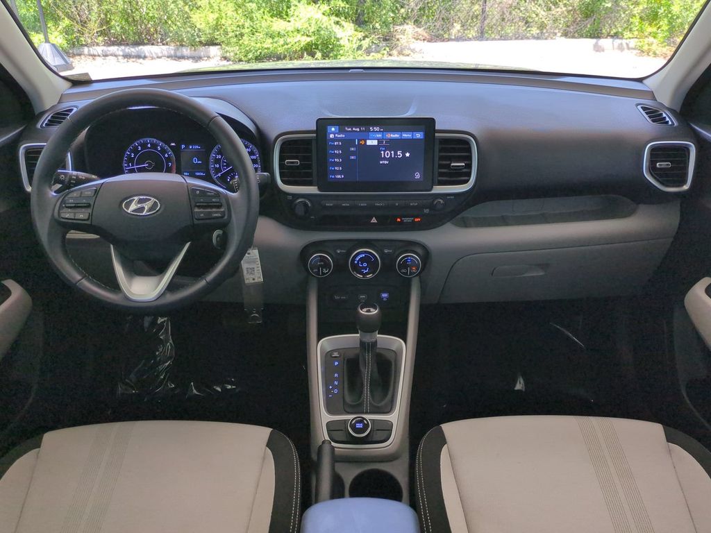 Thumbnail: 2020 Hyundai Venue - 2