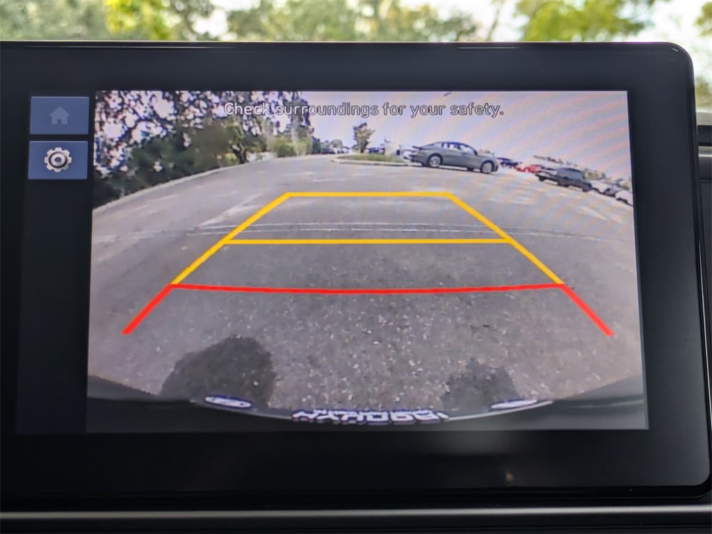 Thumbnail: 2024 Hyundai Venue - 26