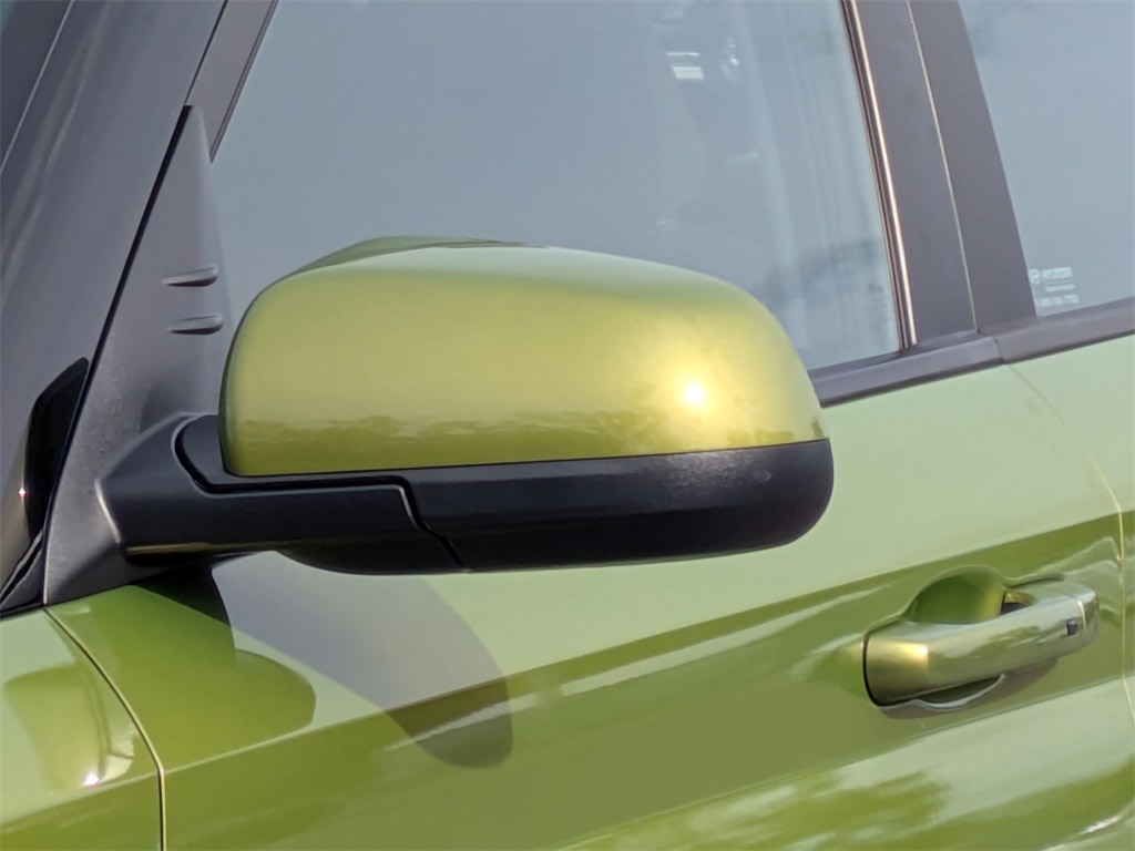 Thumbnail: 2024 Hyundai Venue - 22