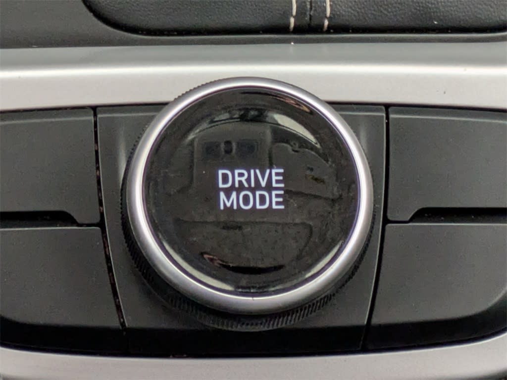 Thumbnail: 2024 Hyundai Venue - 28