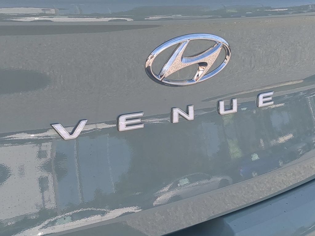 Thumbnail: 2026 Hyundai Venue - 7