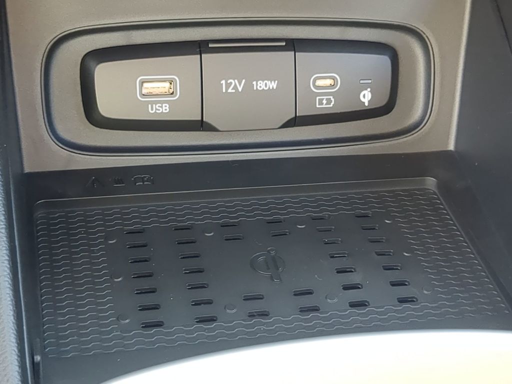 Thumbnail: 2026 Hyundai Venue - 32