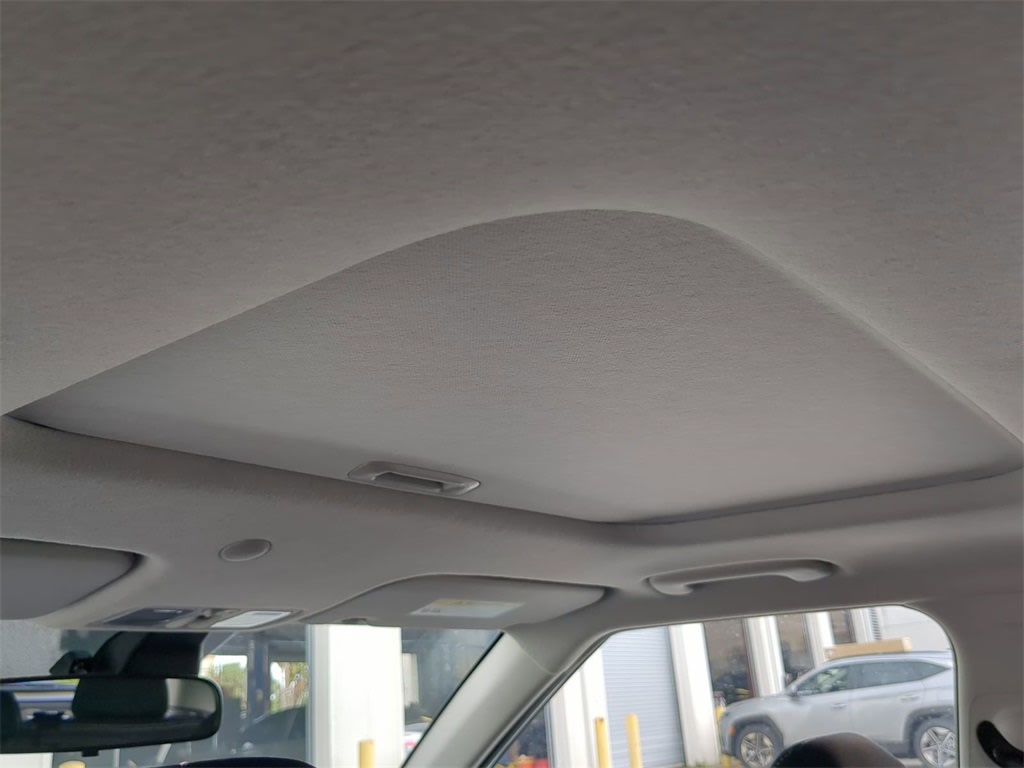 Thumbnail: 2026 Hyundai Venue - 25