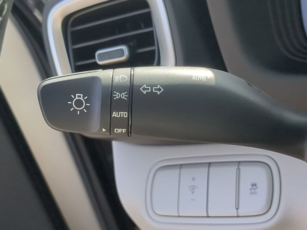 Thumbnail: 2026 Hyundai Venue - 30