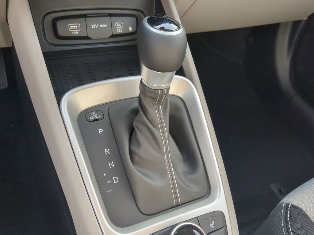 Thumbnail: 2026 Hyundai Venue - 16