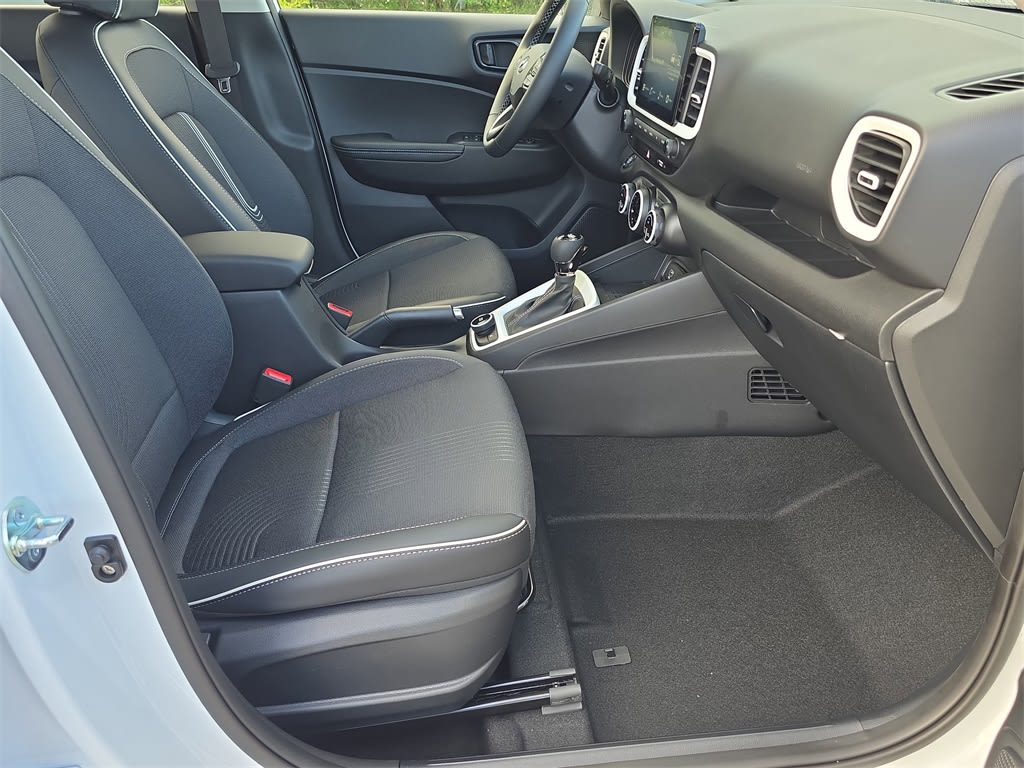 Thumbnail: 2026 Hyundai Venue - 25