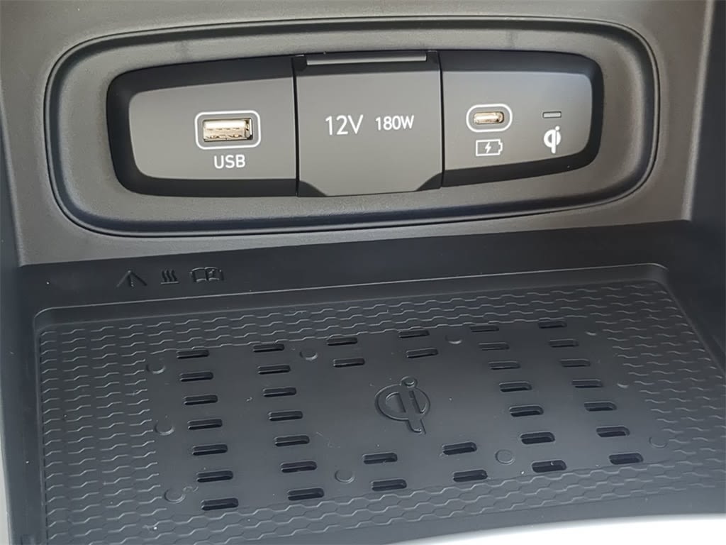 Thumbnail: 2026 Hyundai Venue - 32