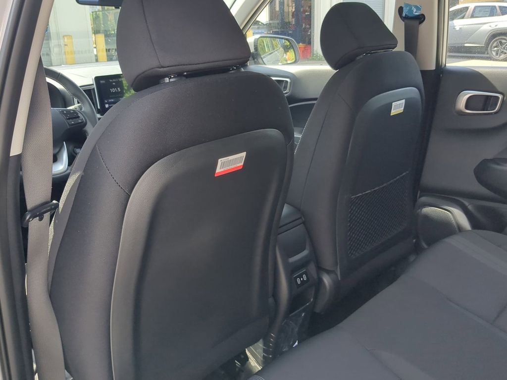 Thumbnail: 2026 Hyundai Venue - 12