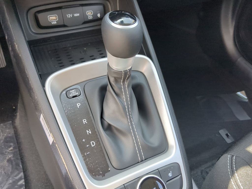 Thumbnail: 2026 Hyundai Venue - 14