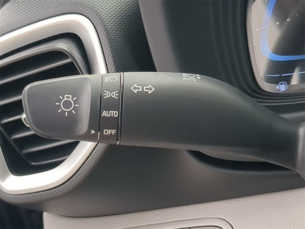 Thumbnail: 2026 Hyundai Venue - 15