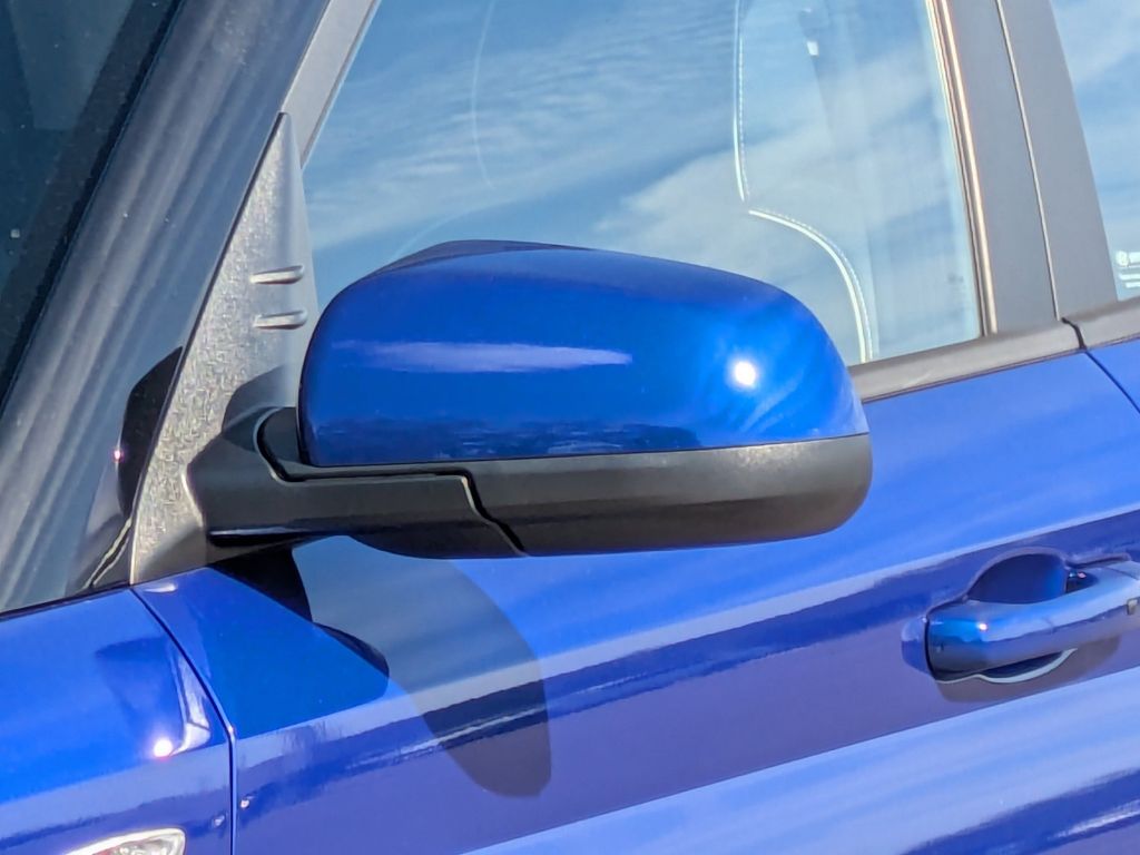 Thumbnail: 2023 Hyundai Venue - 20