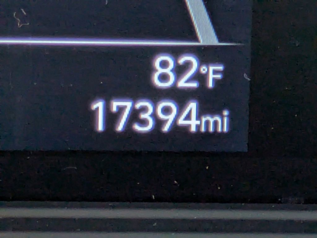 Thumbnail: 2023 Hyundai Venue - 31