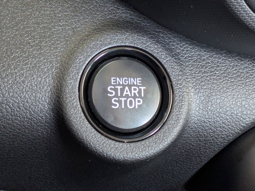 Thumbnail: 2023 Hyundai Venue - 32