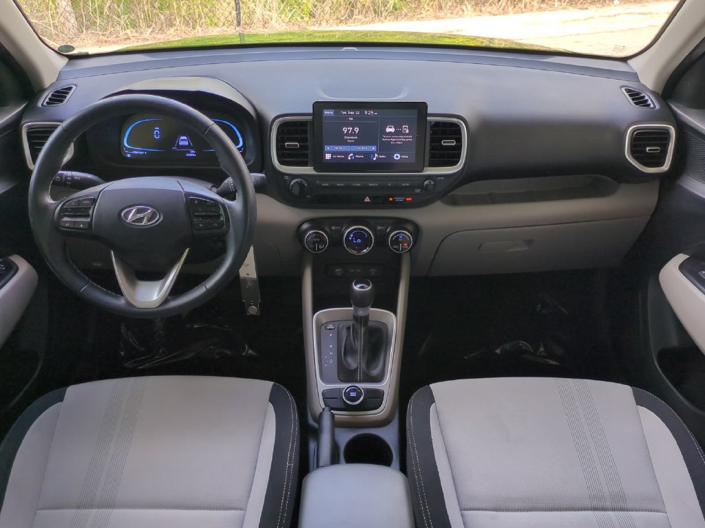 Thumbnail: 2023 Hyundai Venue - 2