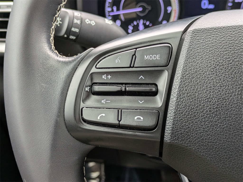 Thumbnail: 2022 Hyundai Venue - 31