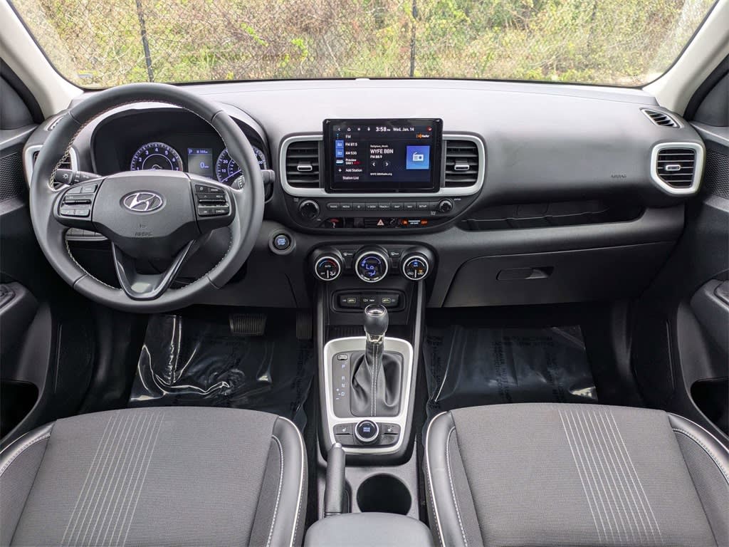 Thumbnail: 2022 Hyundai Venue - 2