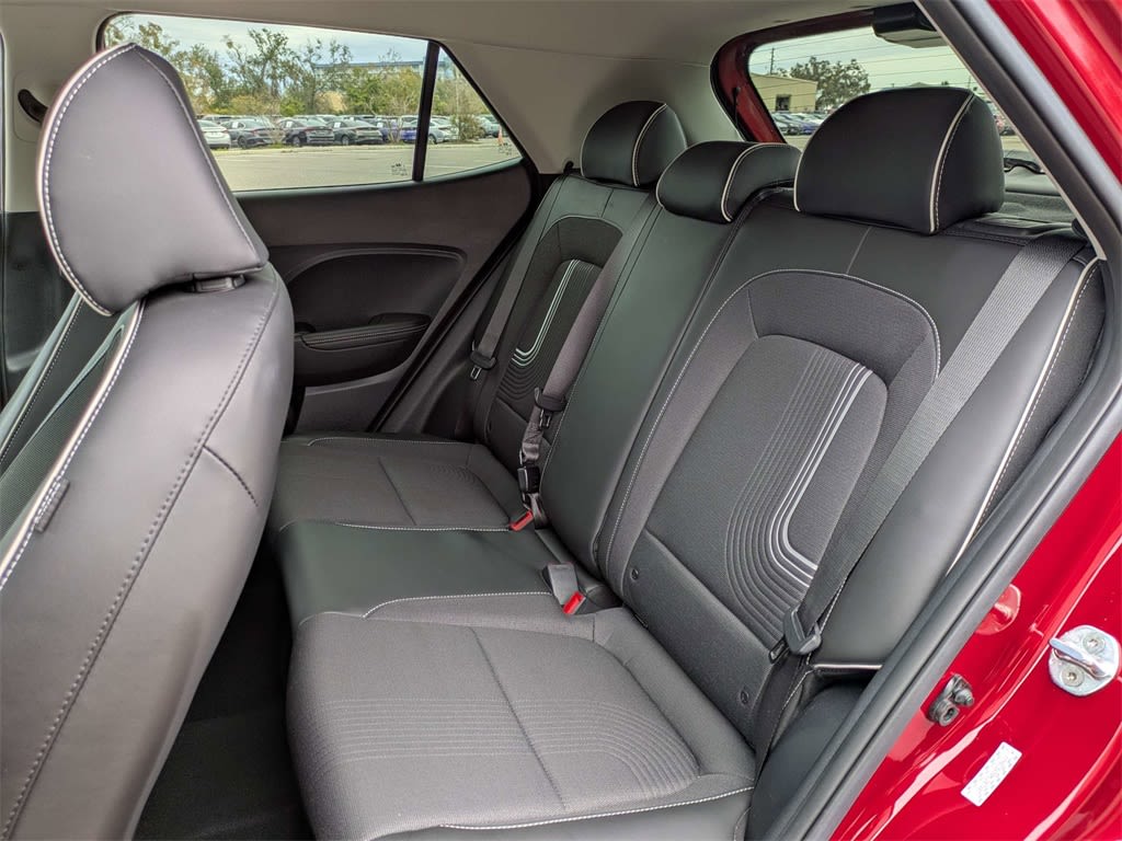 Thumbnail: 2022 Hyundai Venue - 12