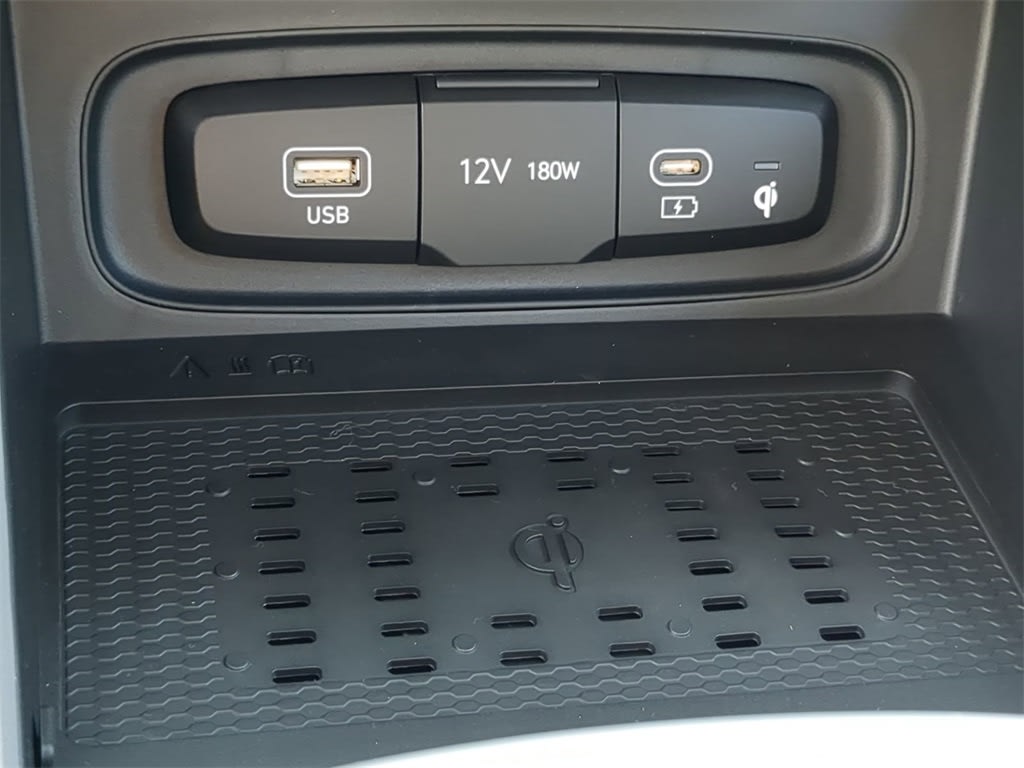 Thumbnail: 2026 Hyundai Venue - 17