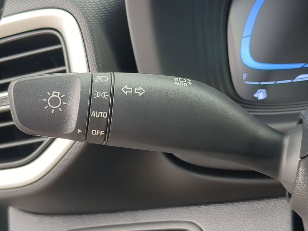 Thumbnail: 2026 Hyundai Venue - 14