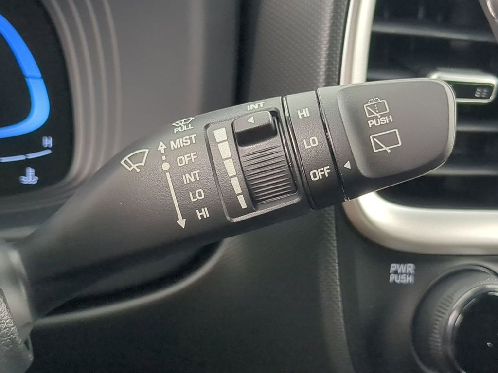 Thumbnail: 2026 Hyundai Venue - 31