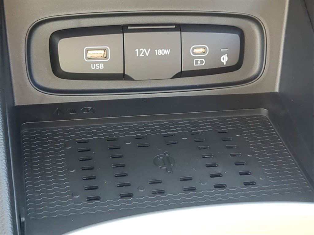 Thumbnail: 2026 Hyundai Venue - 32