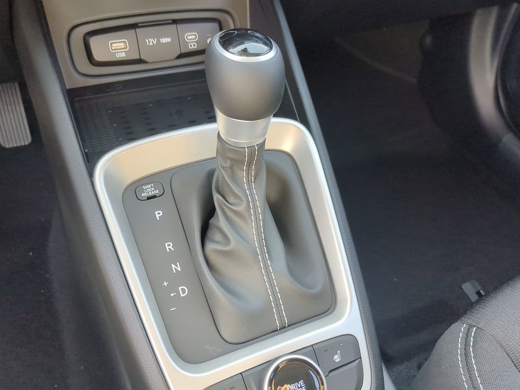 Thumbnail: 2026 Hyundai Venue - 16