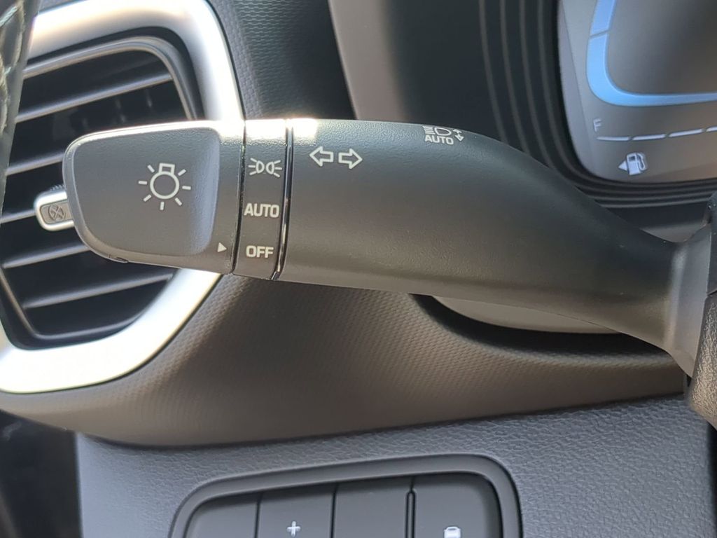 Thumbnail: 2026 Hyundai Venue - 14