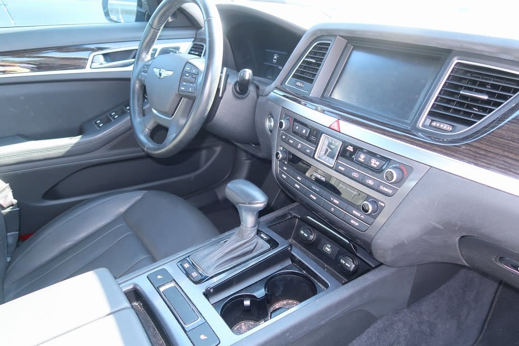 Thumbnail: 2020 Genesis G80 - 2