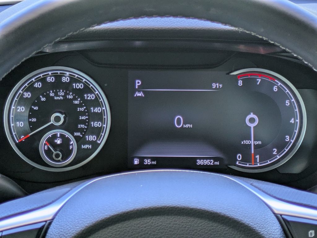 Thumbnail: 2023 Genesis G70 - 40