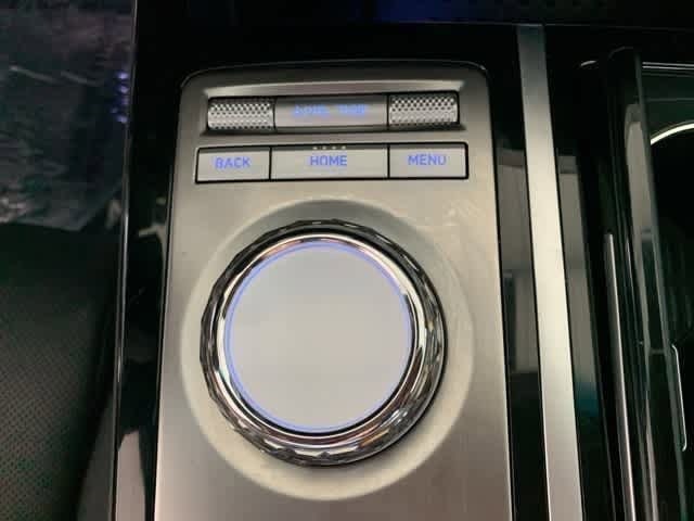 2024 Genesis G80 Sport 41