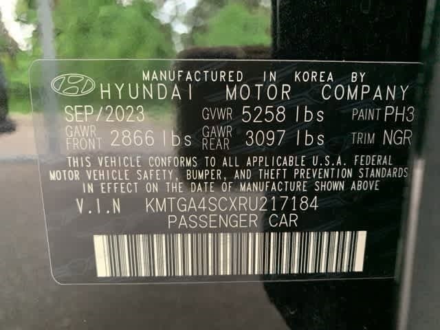 2024 Genesis G80 Sport 18