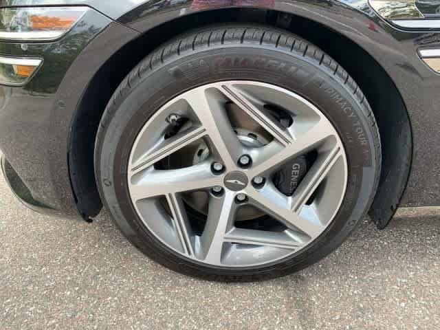 2024 Genesis G80 Sport 8