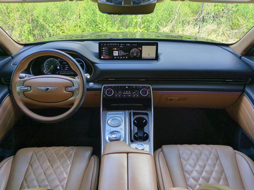 Thumbnail: 2022 Genesis GV80 - 2