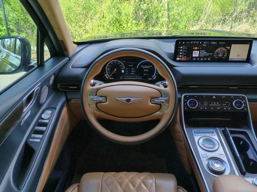 Thumbnail: 2022 Genesis GV80 - 10