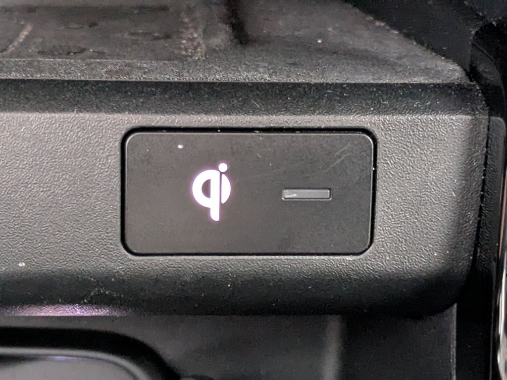 Thumbnail: 2023 Kia Seltos - 32